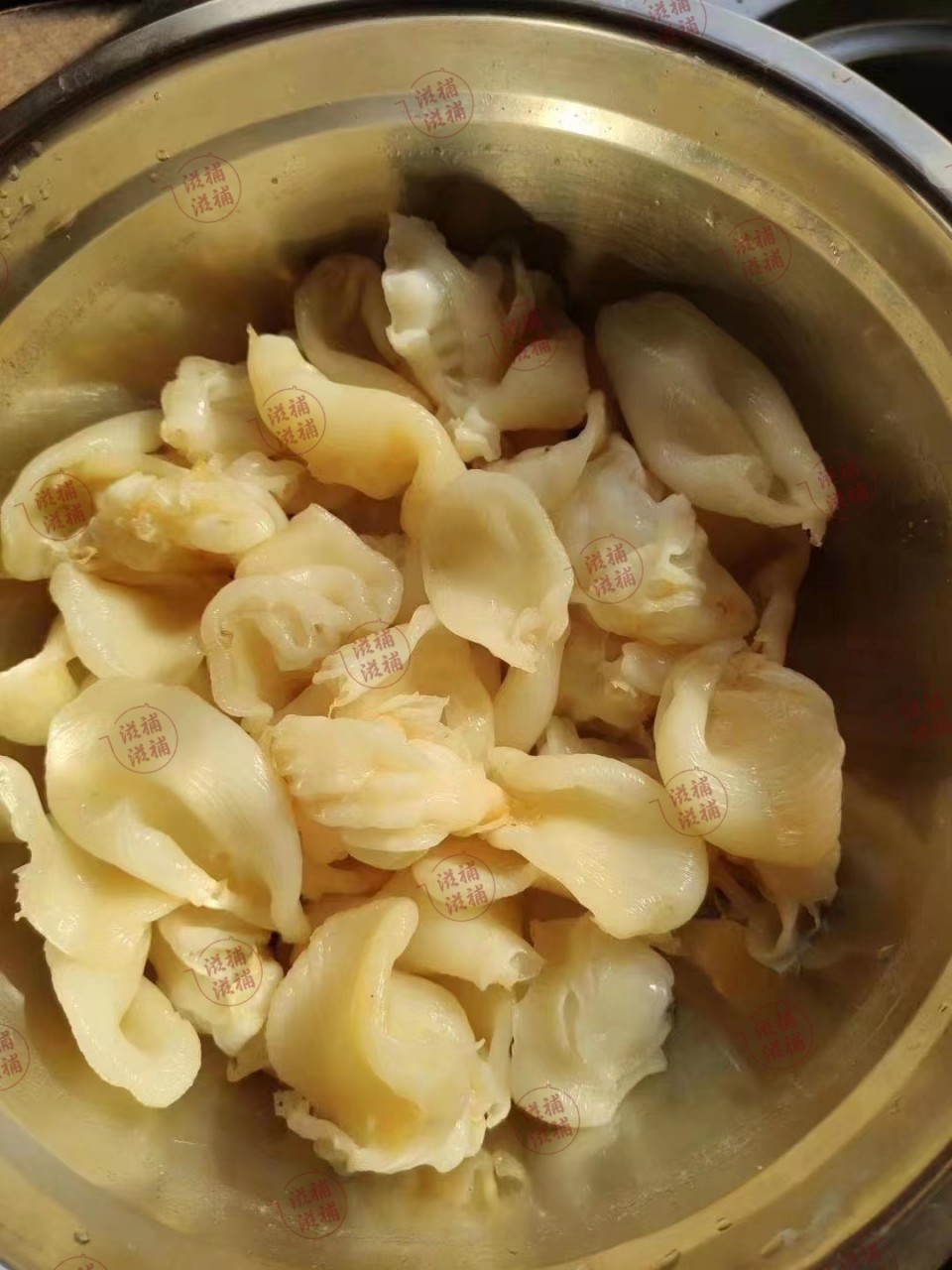 抵食雞蛋膠