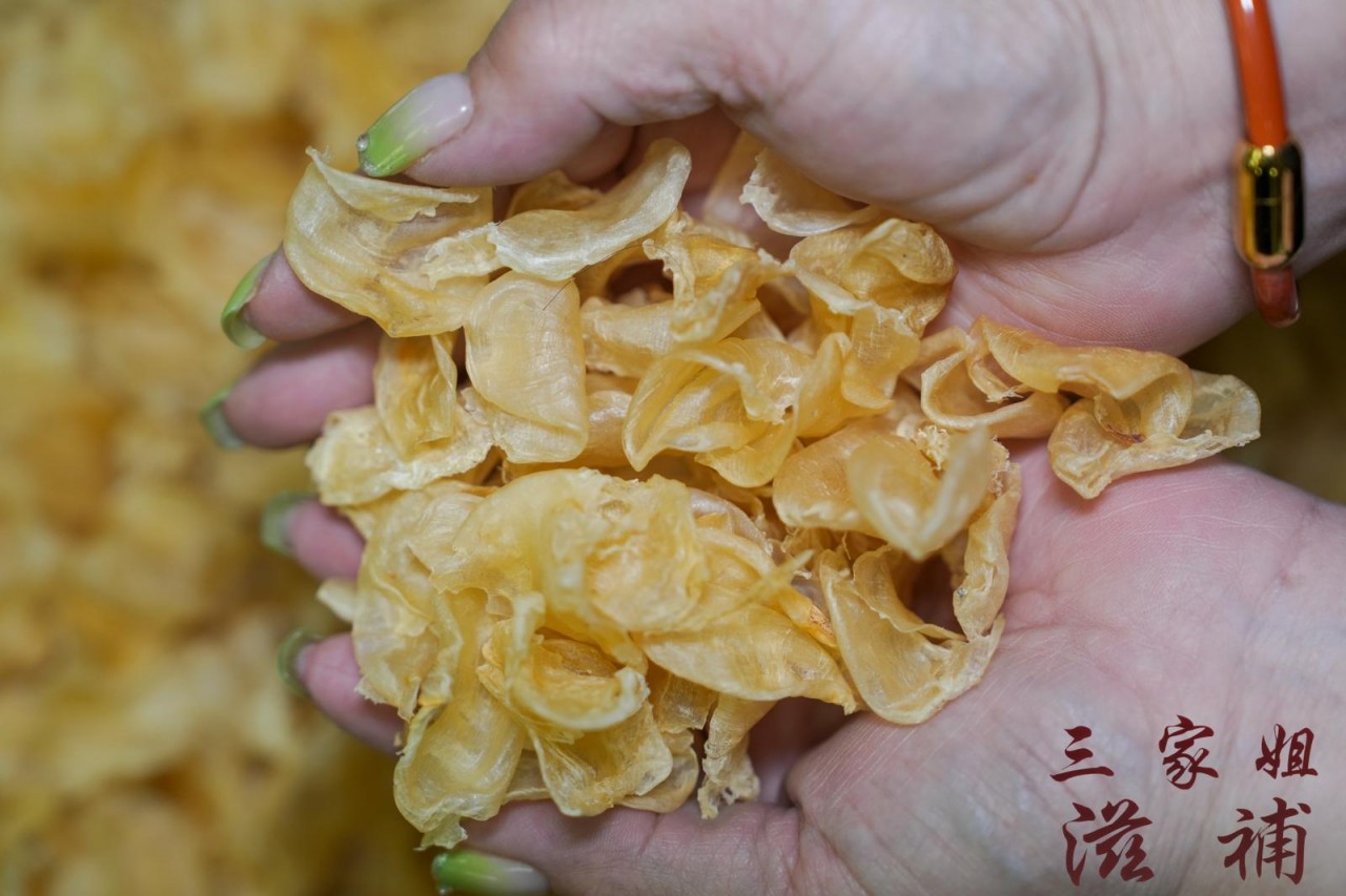抵食雞蛋膠