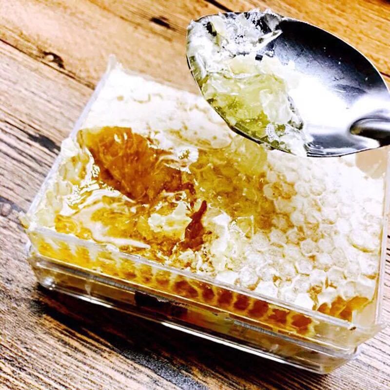 俄羅斯野生蜂巢