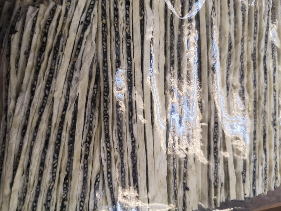 黑芝麻鱈魚絲